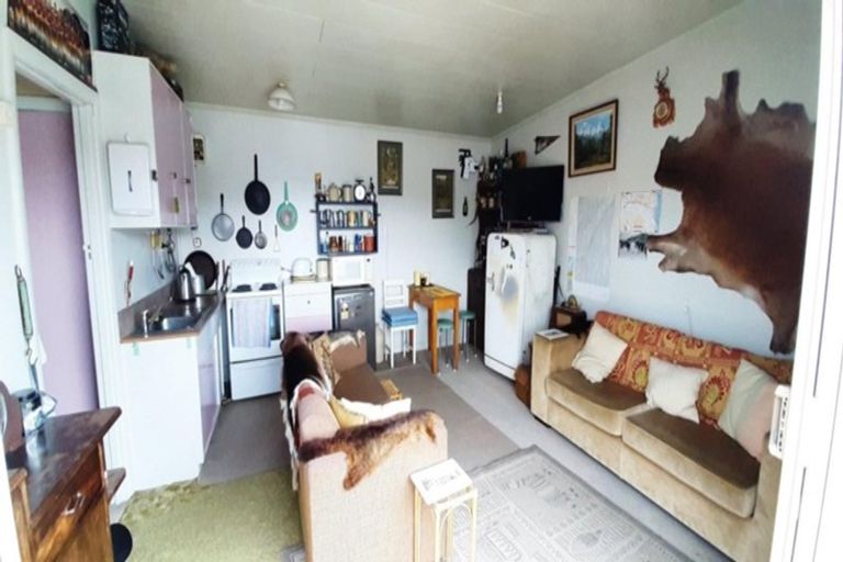 Photo of property in 8 Wilson Street, Omakau, 9376