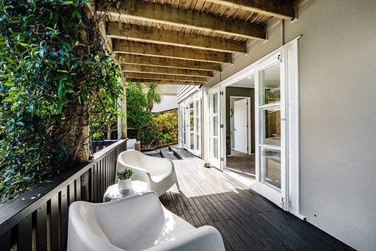 Photo of property in 1/11 Norman Road, Hauraki, Auckland, 0622