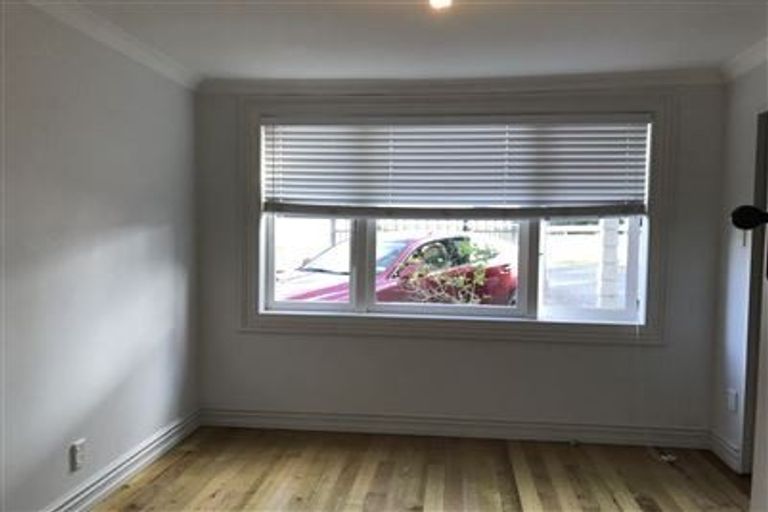 Photo of property in 193 Mokoia Road, Birkenhead, Auckland, 0626