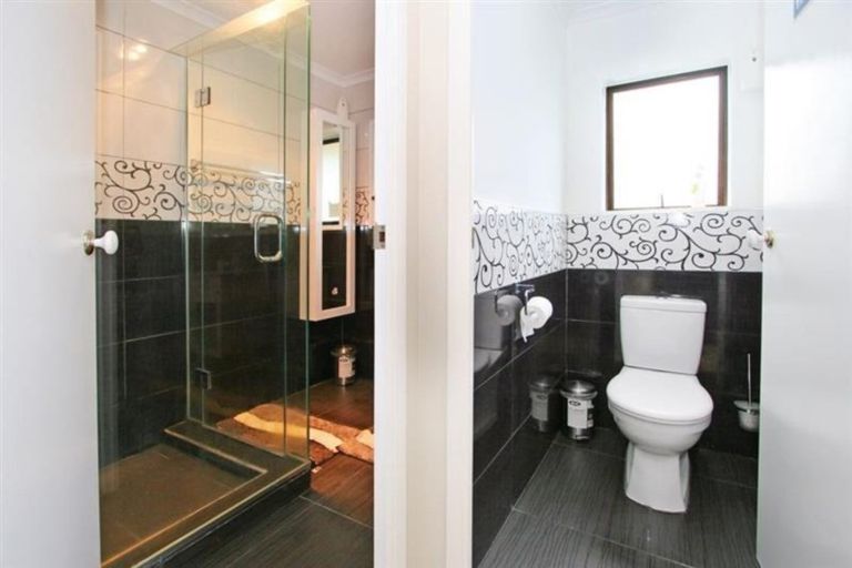 Photo of property in 1/31 Kakapo Place, Papatoetoe, Auckland, 2025