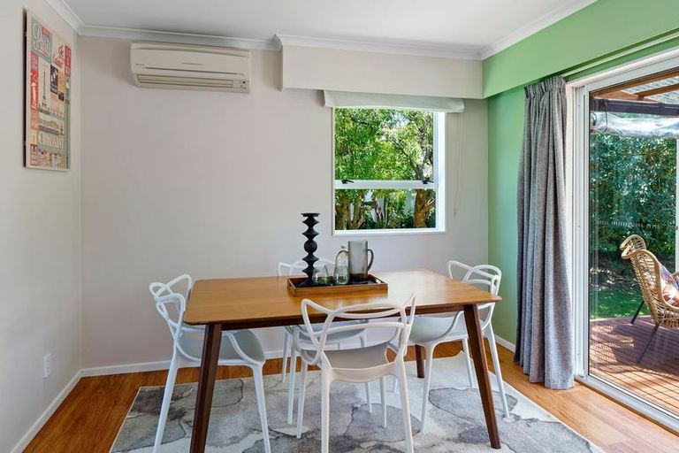 Photo of property in 7 Rimu Street, Waikanae, 5036