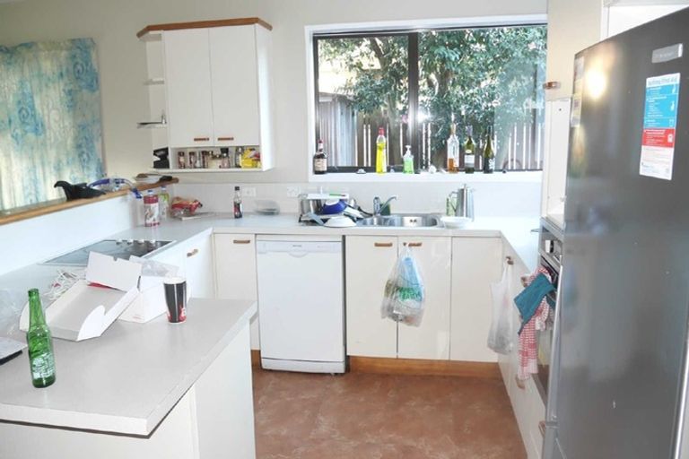 Photo of property in 16 Siska Place, Upper Riccarton, Christchurch, 8041