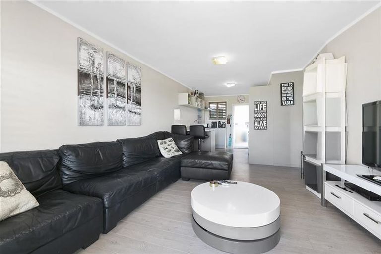 Photo of property in 204d Marine Parade, Mount Maunganui, 3116