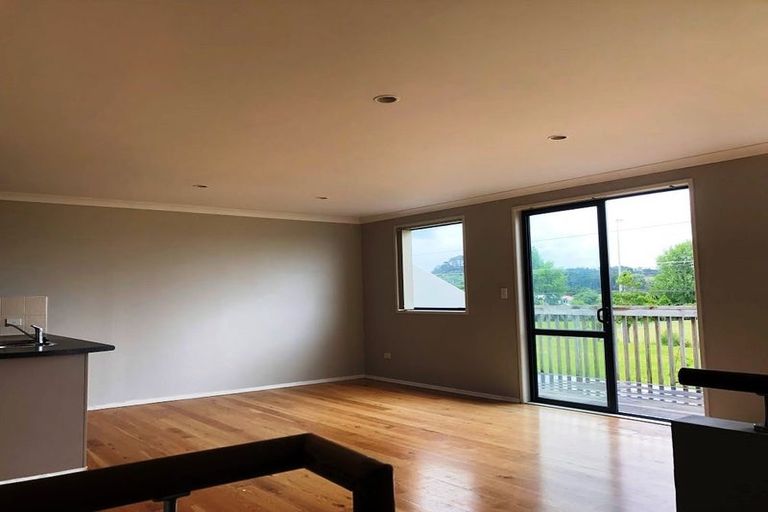 Photo of property in 9 Pooks Road, Ranui, Auckland, 0612