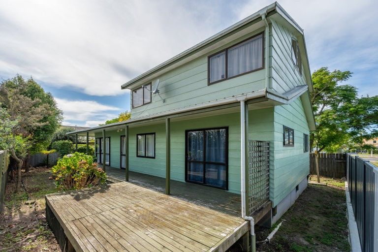 Photo of property in 305 Kennedy Road, Onekawa, Napier, 4110