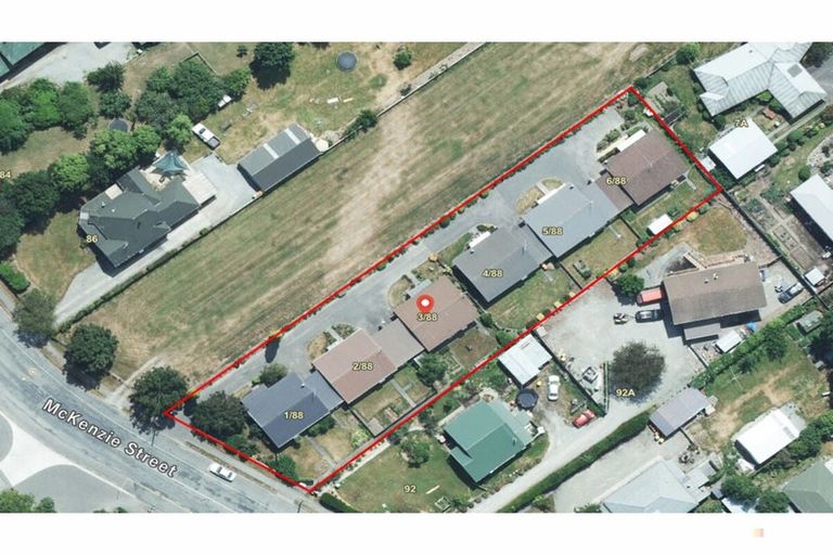 Photo of property in 3/88 Mckenzie Street, Geraldine, 7930