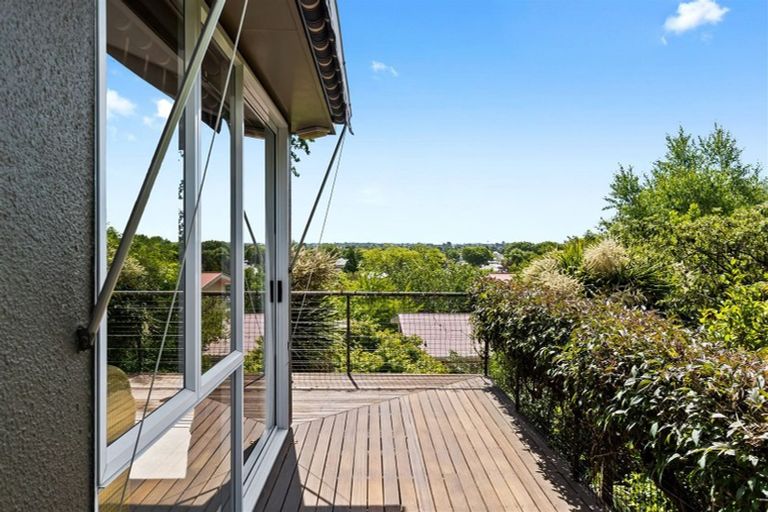 Photo of property in 8 Rhodesvale Terrace, Cashmere, Christchurch, 8022