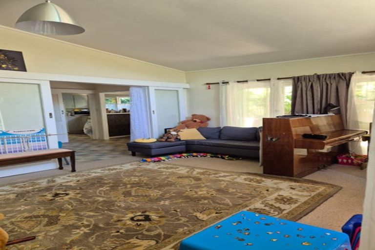 Photo of property in 6 Totara Grove, Hillcrest, Auckland, 0627