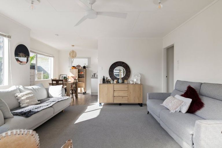 Photo of property in 2/16 Parkers Road, Tahunanui, Nelson, 7011