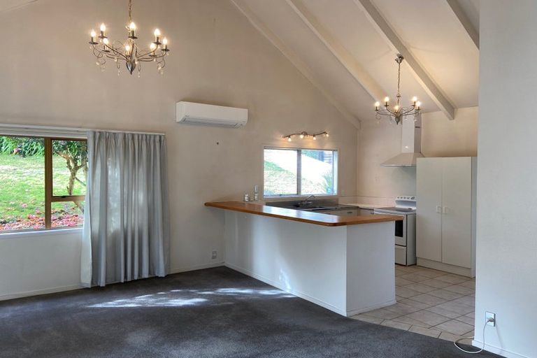 Photo of property in 1/86 Mountbatten Avenue, Hillcrest, Auckland, 0627