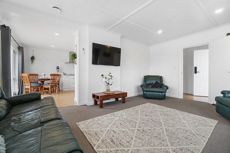 Photo of property in 2 Robertson Place, Rukuhia, Hamilton, 3282