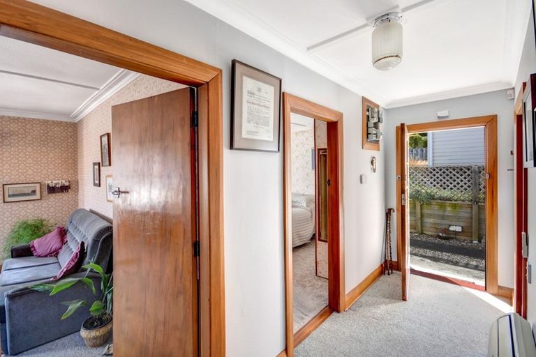 Photo of property in 57 Barr Street, Kenmure, Dunedin, 9011