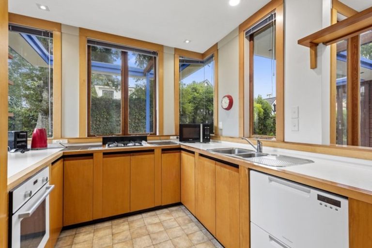 Photo of property in 23 Golf Road, Heretaunga, Upper Hutt, 5018