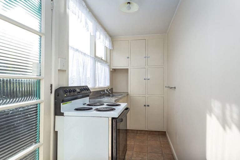 Photo of property in 165a Peverel Street, Riccarton, Christchurch, 8041