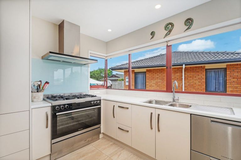 Photo of property in 8 Oribi Place, Whitianga, 3510