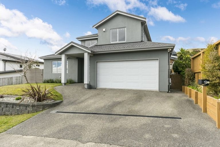 Photo of property in 9 Cedarwood Street, Woodridge, Wellington, 6037