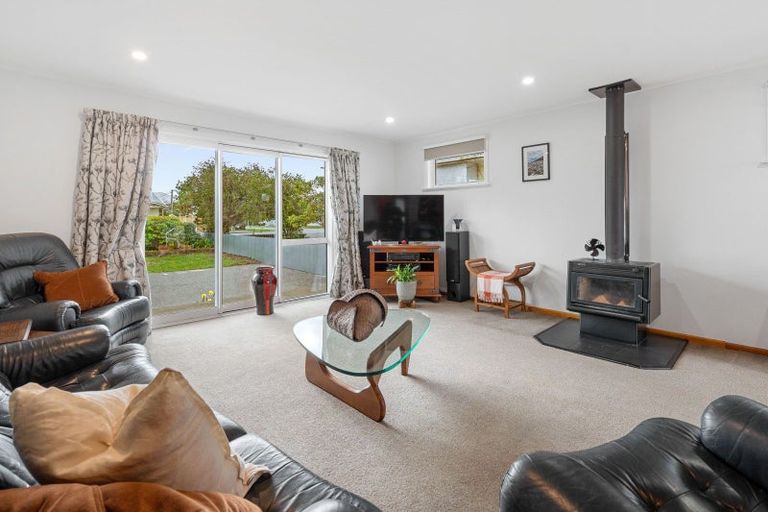 Photo of property in 199 High Street South, Carterton, 5713