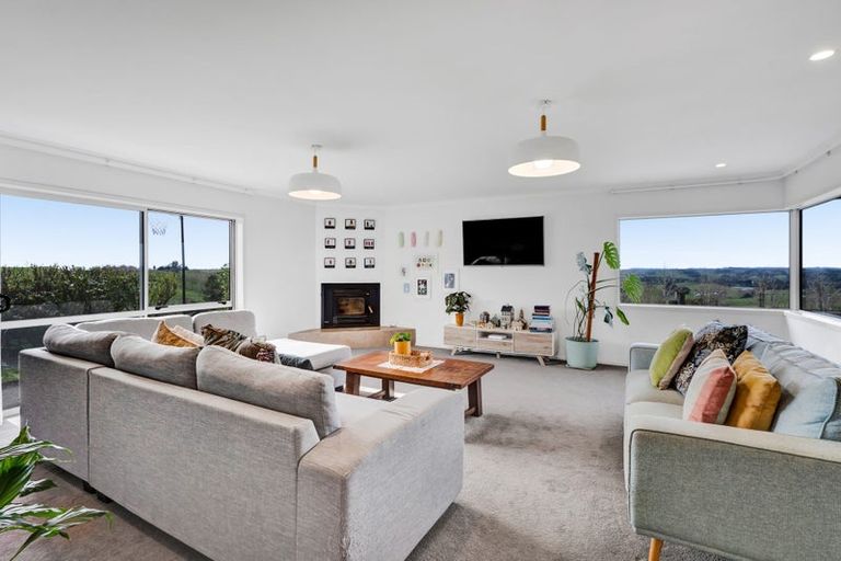 Photo of property in 287 Lincoln Road, Inglewood, 4389