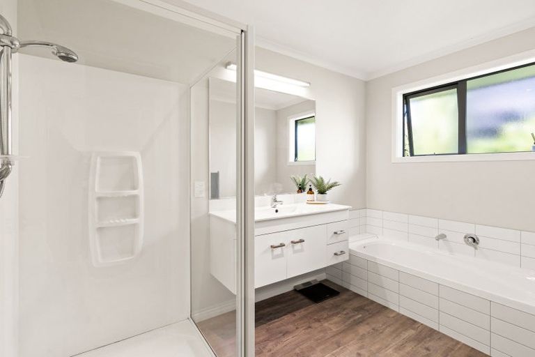 Photo of property in 95 Severn Street, Green Island, Dunedin, 9018