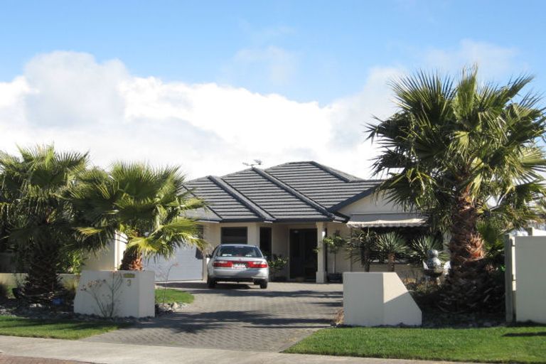 Photo of property in 3 Drumfearn Place, Rototuna, Hamilton, 3210