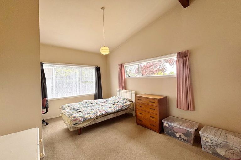 Photo of property in 8 Colligan Street, Upper Riccarton, Christchurch, 8041