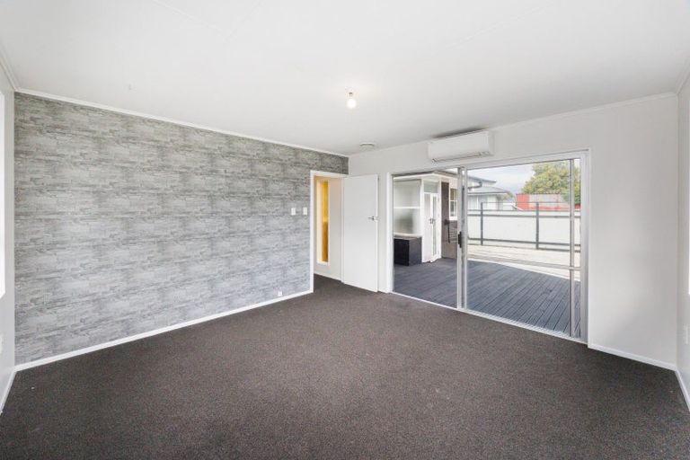 Photo of property in 11 Kettle Avenue, Awapuni, Palmerston North, 4412