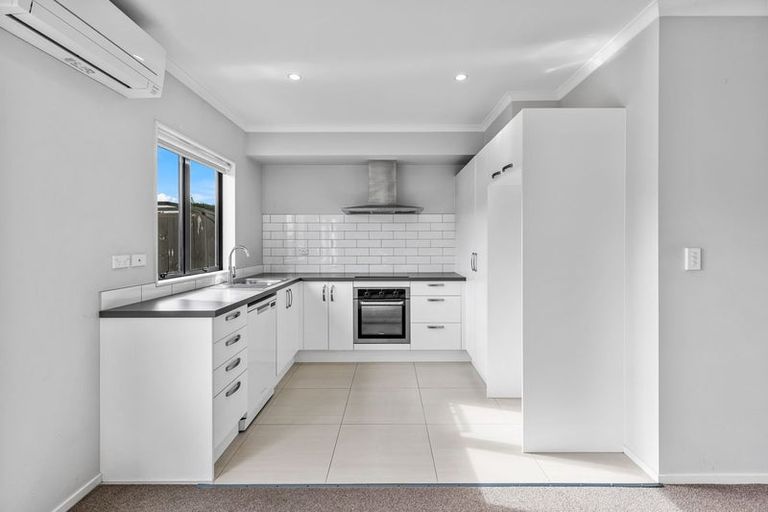 Photo of property in 4/38 Brigham Creek Road, Whenuapai, Auckland, 0618