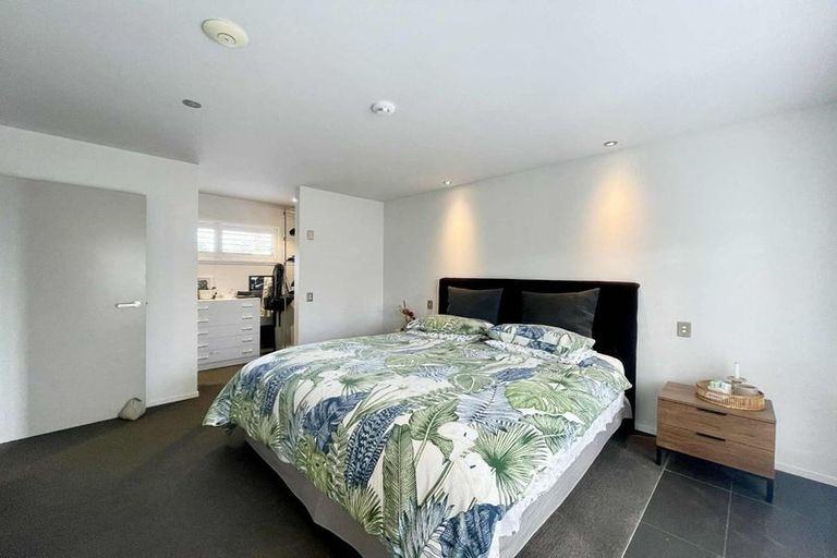 Photo of property in 224 Awai Road, Tarurutangi, New Plymouth, 4372