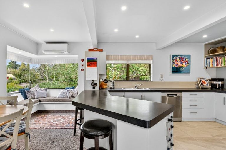 Photo of property in 24 Reeve Drive, Havelock North, 4130