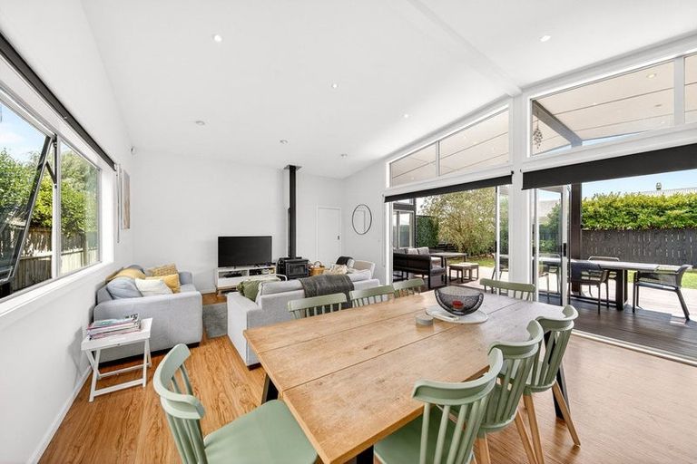 Photo of property in 15 Esther Street, Martinborough, 5711