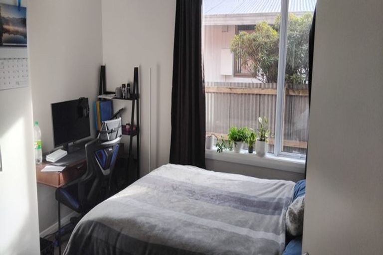 Photo of property in 28 Duke Street, North Dunedin, Dunedin, 9016