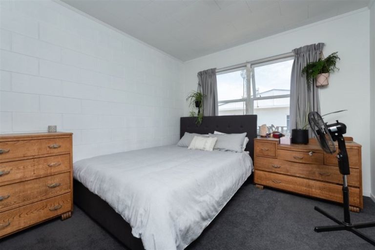 Photo of property in 490 Maunganui Road, Mount Maunganui, 3116