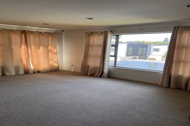 Photo of property in 19b Nile Road, Milford, Auckland, 0620