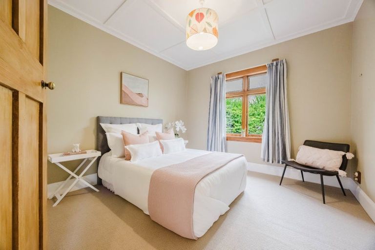 Photo of property in 14 Francis Drake Street, Waipukurau, 4200