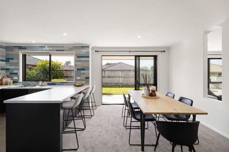 Photo of property in 48 Edgeview Crescent, Fitzroy, Hamilton, 3206