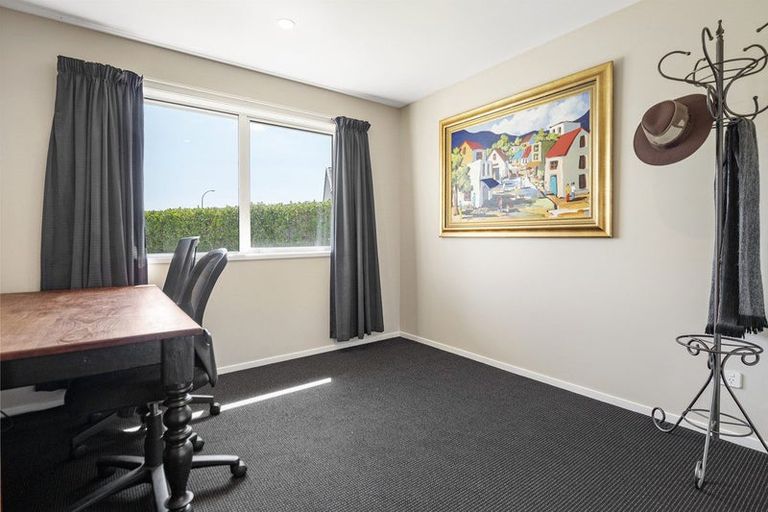 Photo of property in 30 Charlotte Drive, Omokoroa, 3114