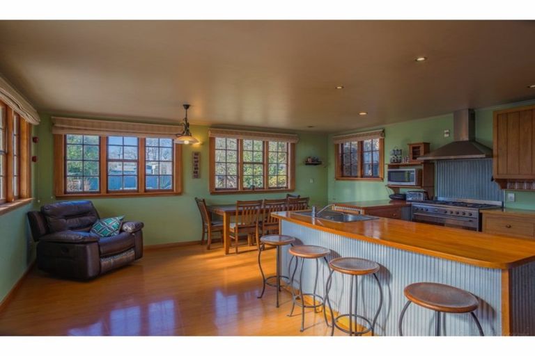 Photo of property in 28 Davie Street, Temuka, 7920