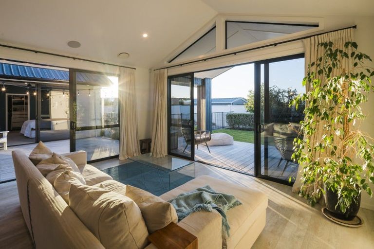 Photo of property in 7 Moemoea Place, Cambridge, 3434