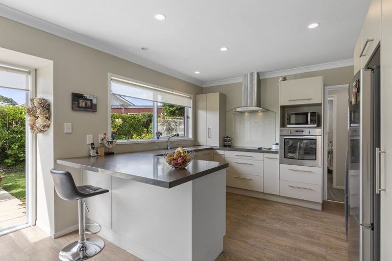 Photo of property in 3/30 Hattaway Avenue, Bucklands Beach, Auckland, 2012