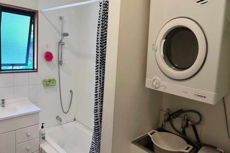 Photo of property in 29a Auld Street, Torbay, Auckland, 0630