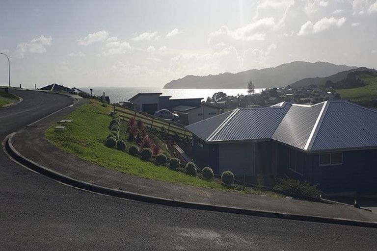 Photo of property in 19 Lori Lane, Coopers Beach, 0420