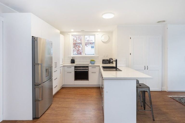 Photo of property in 163 Mays Road, St Albans, Christchurch, 8052