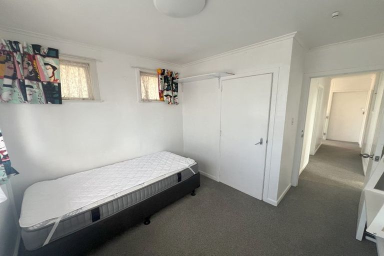 Photo of property in 32 Kirkbride Road, Mangere Bridge, Auckland, 2022