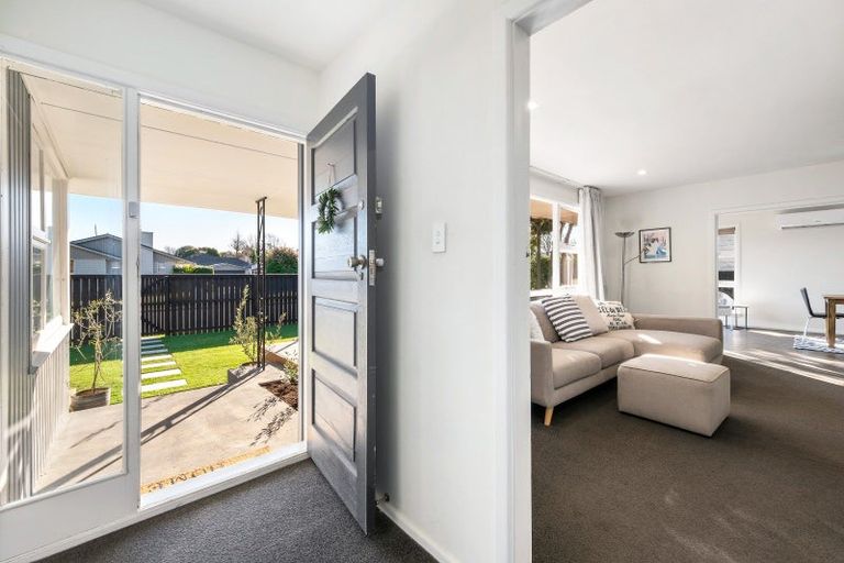 Photo of property in 34 Gladson Avenue, Sockburn, Christchurch, 8042