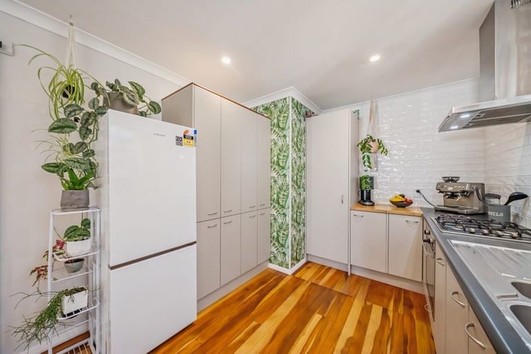 Photo of property in 8 Tui Grove, Elderslea, Upper Hutt, 5018