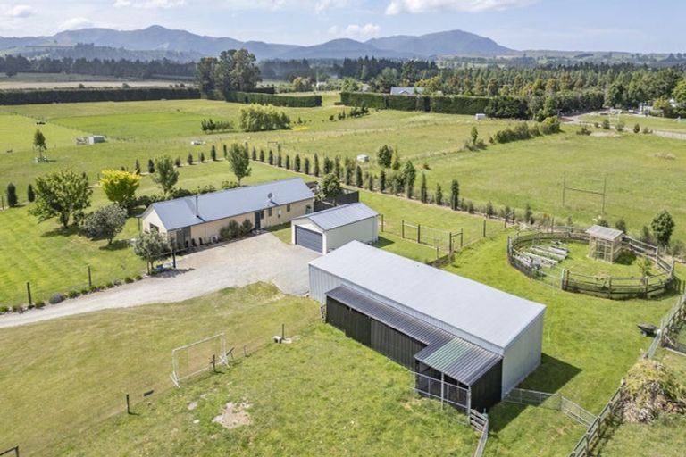 Photo of property in 74 Thompsons Road, Loburn, Rangiora, 7472