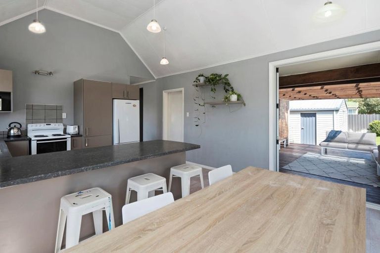 Photo of property in 22 Neil Road, Fairy Springs, Rotorua, 3015