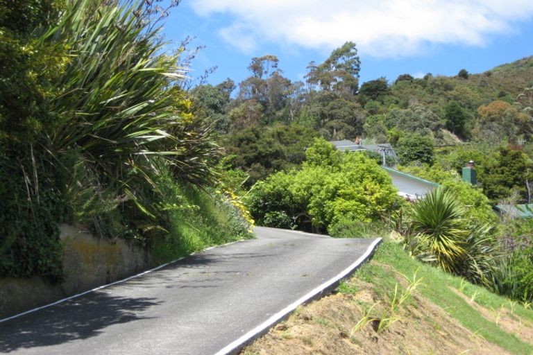 Photo of property in 8 Taranaki Street, Picton, 7220