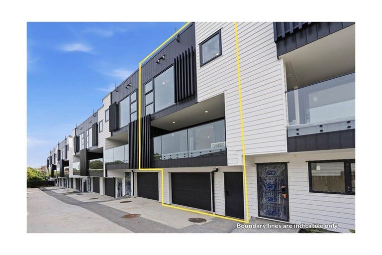 Photo of property in 1/201 Sunnynook Road, Wairau Valley, Auckland, 0627