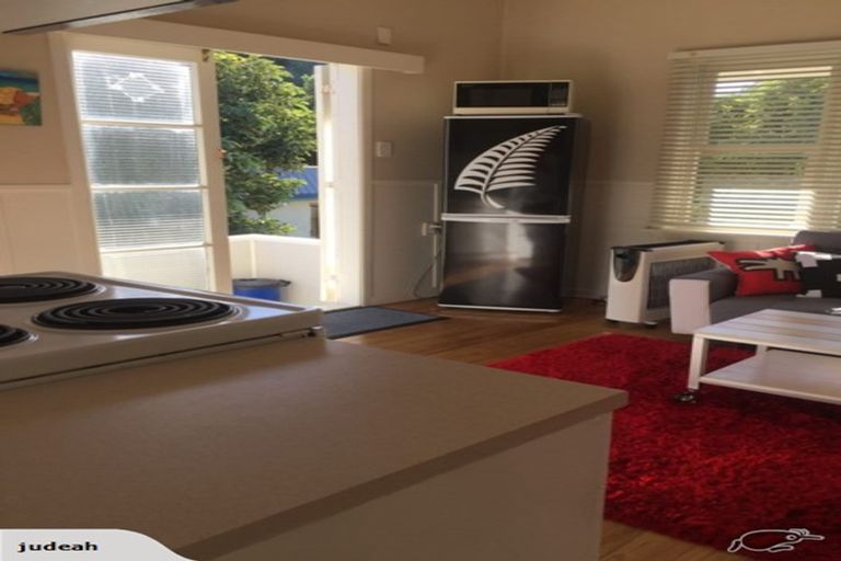 Photo of property in 62 Moana Road, Okitu, Gisborne, 4010